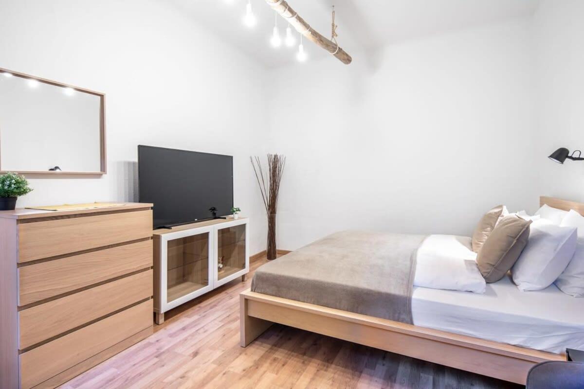 Convenient Apartment At Gastro Driven Location Budapeszt Zewnętrze zdjęcie