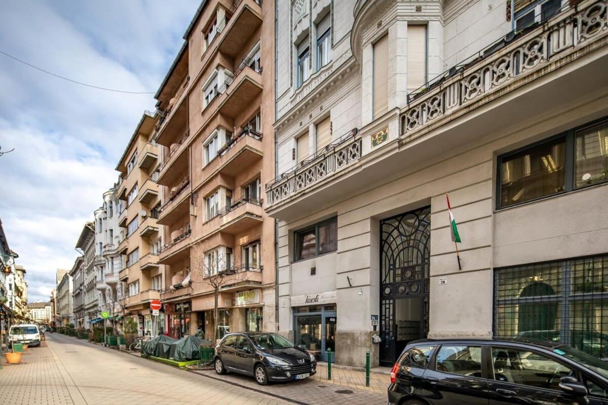Convenient Apartment At Gastro Driven Location Budapeszt Zewnętrze zdjęcie