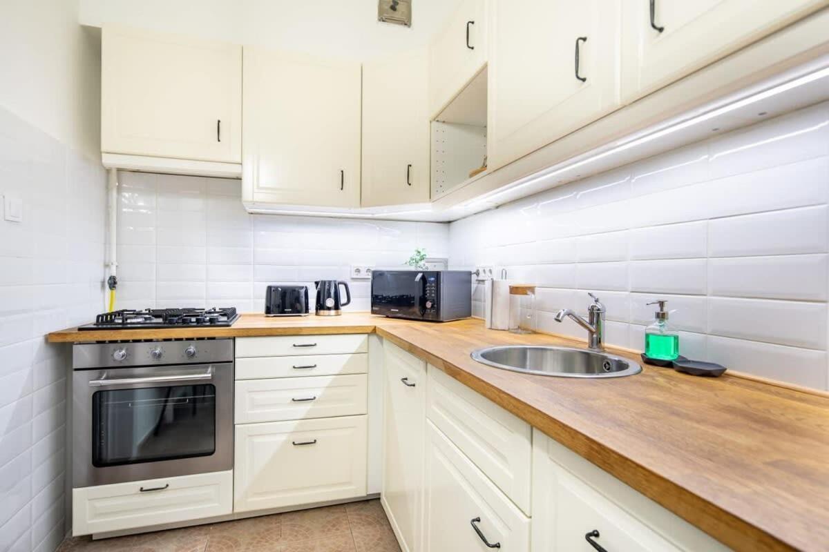 Convenient Apartment At Gastro Driven Location Budapeszt Zewnętrze zdjęcie